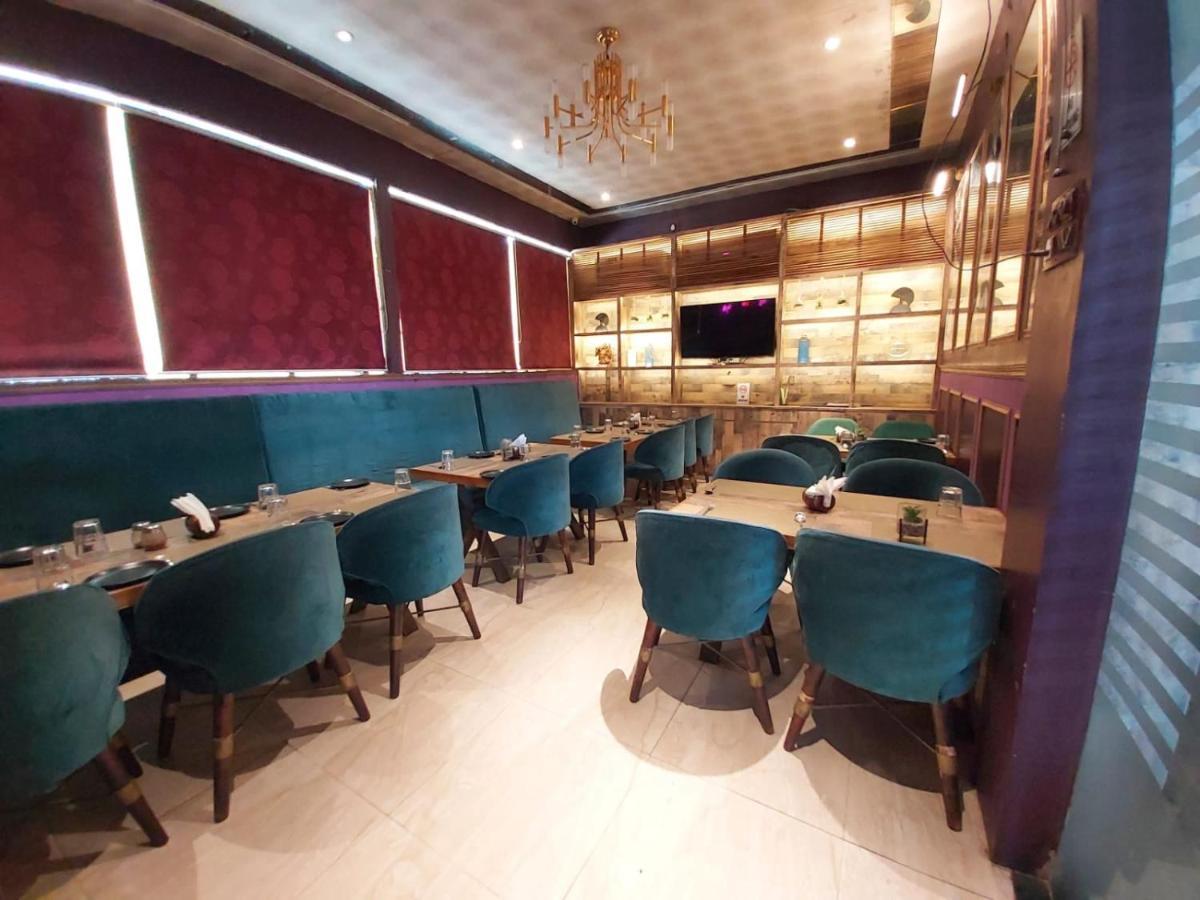 Hotel Ss Grandeur Lucknow Zewnętrze zdjęcie